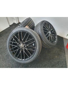 Sommerradsatz Borbet BS5 Black Glossy 8x18 et50 5x112 + HANKOOK S1EVO3 225/40 R18 92 Y XL - D, A, 2, 72dB für Audi Seat Skoda VW